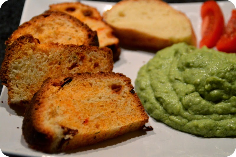 Tomaten-Rosmarin-Brot