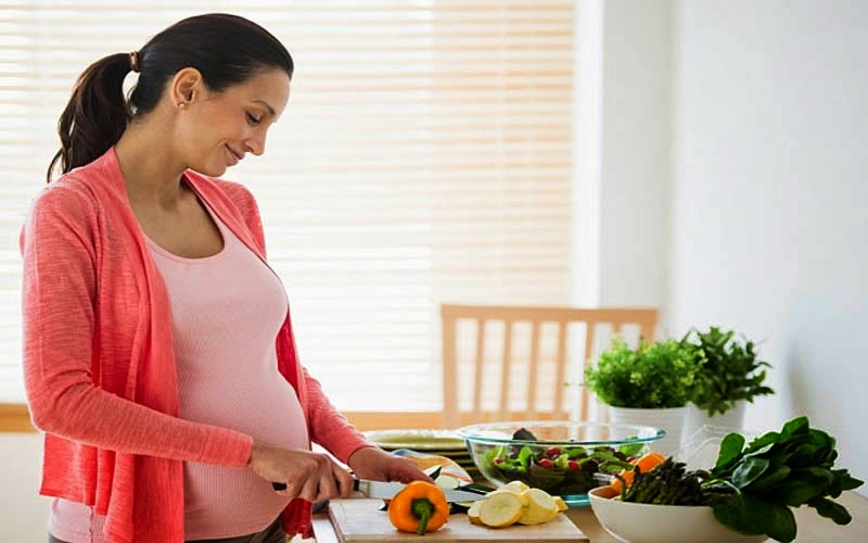 These Foods Pregnant Women Should Avoid IN Time