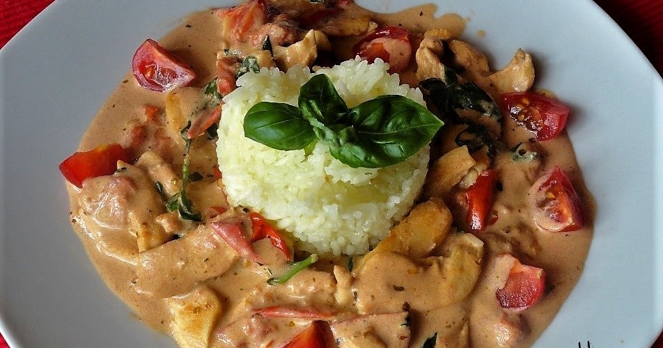 Maria kocht: Hähnchenbrustgeschnetzeltes in Tomaten-Frischkäsesoße ...