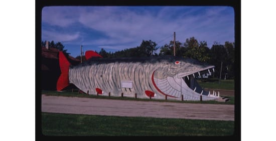 Big Fish Supper Club, en Minnesota en 1980. Foto de John Margolies Big Fish Supper Club, en Minnesota en 1980. Foto de John Margolies