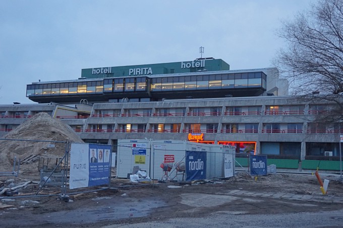 Pirita Spa Hotel keskellä työmaata Tallinnan Pirita Spa Hotel / lapsiperheen kokemuksia / remontti käynnissä