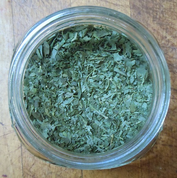 Gray's Farms How to Dehydrate Fresh Herbs