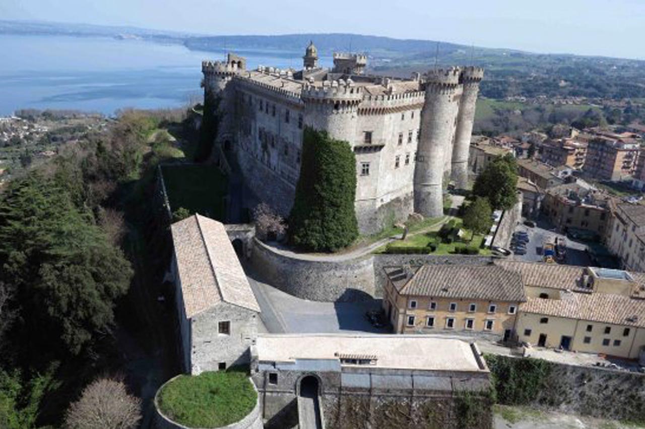 I promessi viaggi Alla scoperta dei castelli e delle dimore storiche del Lazio I promessi viaggi Alla scoperta dei castelli e delle dimore storiche del Lazio