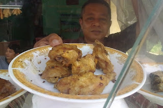 Harga Ayam Naik, Apa Kata Pedagang Warung Makan Harga Ayam Naik, Apa Kata Pedagang Warung Makan