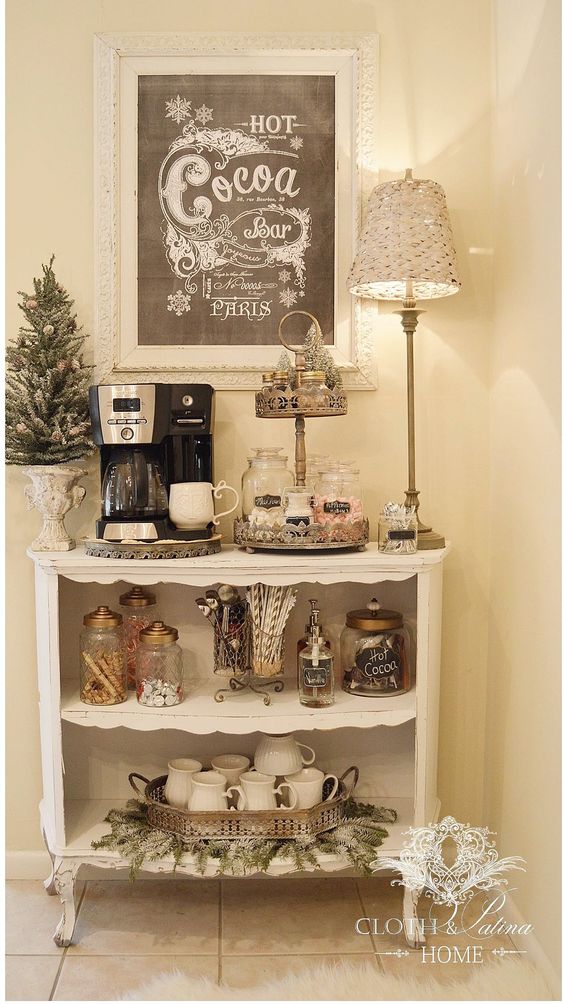USTA GİREMEZ COFFEE BAR & ÖZEL KAHVE KÖŞESİ