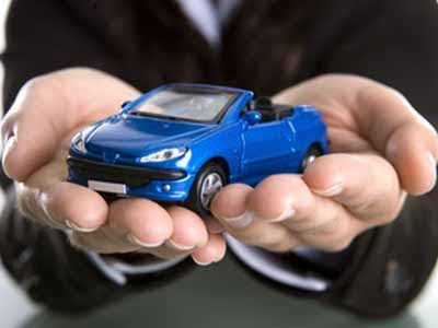 Image: Understanding Car Insurance - Learn about coverage options and benefits. Explore our comprehensive article now!