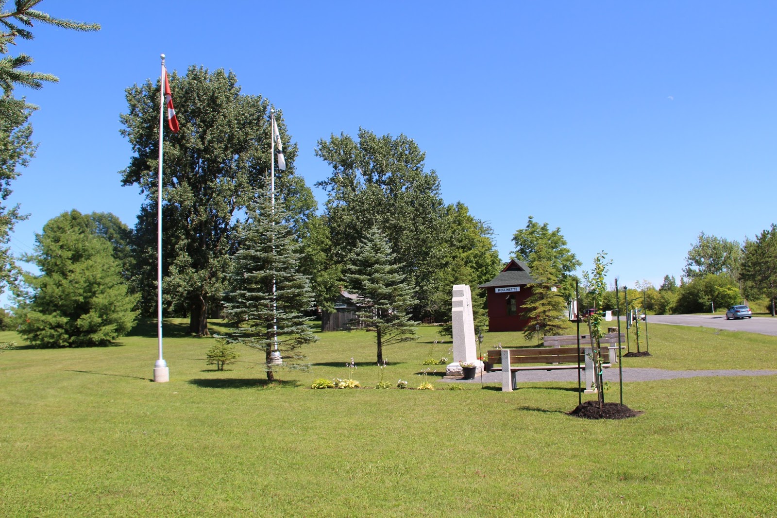 Memorials in Ottawa Mille Roches & War Memorial