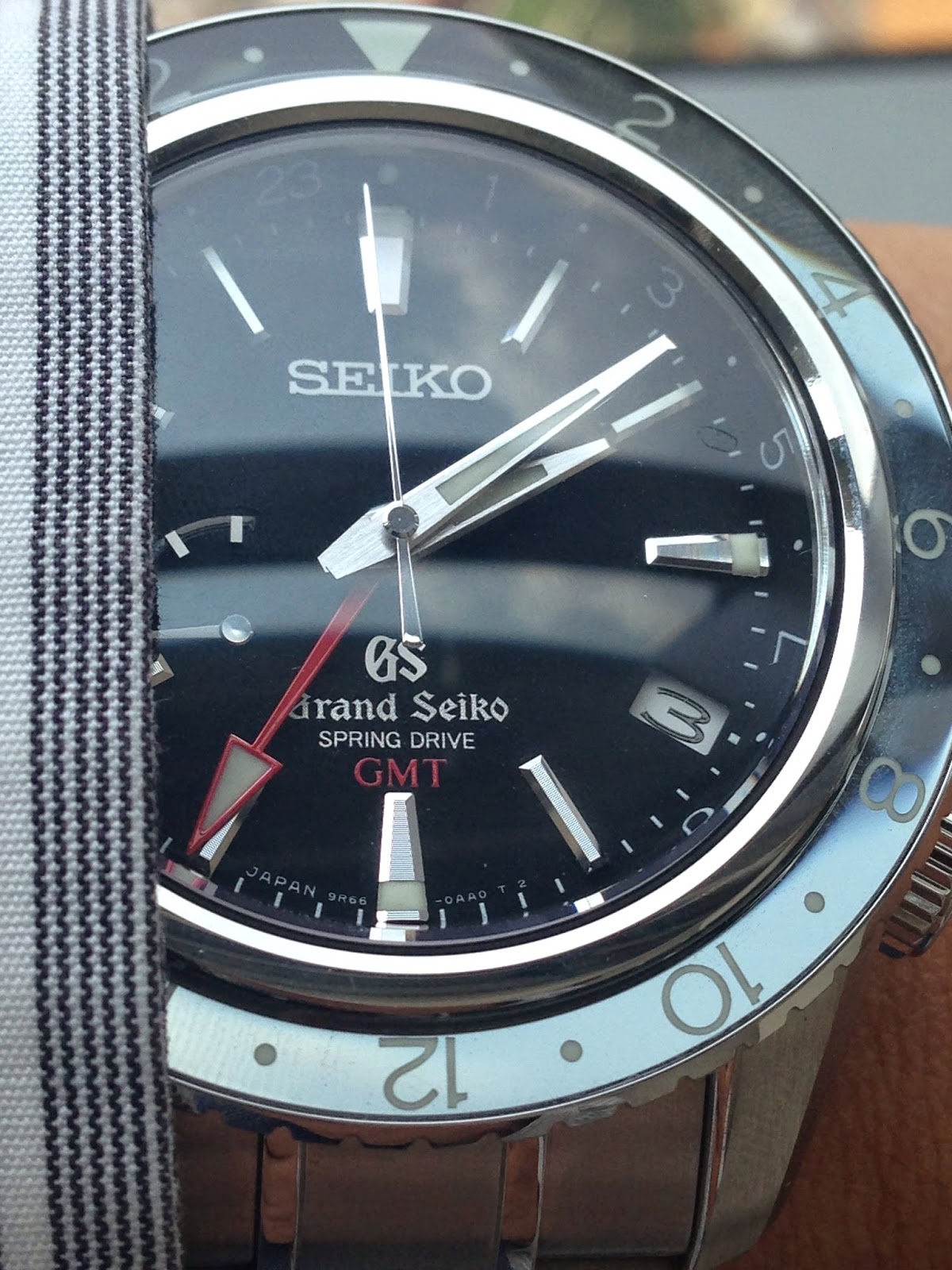 pisk Blikkenslager Spil My Eastern Watch Collection: The Grand Seiko SBGE001 Spring Drive GMT – A  Beautiful Watch in All Aspects, A Review