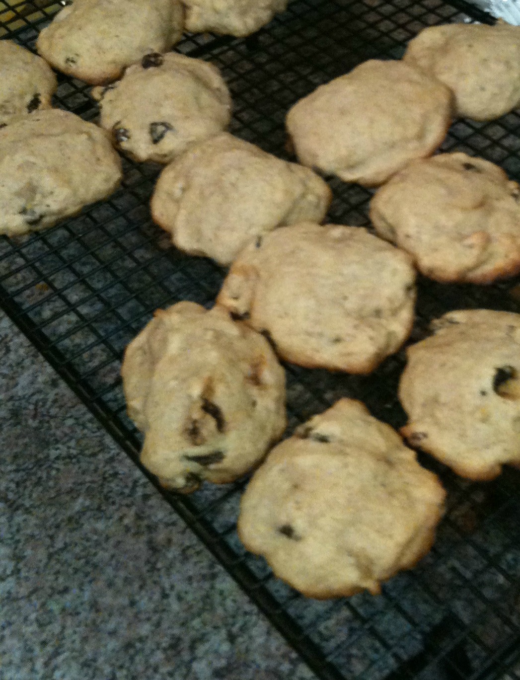 Cu Dona Valley Applesauce Raisin Cookies