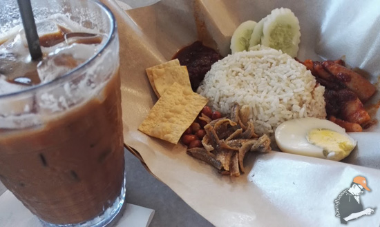 Syoknya Makanan Malaysia Nasi Lemak Old Town White Coffee
