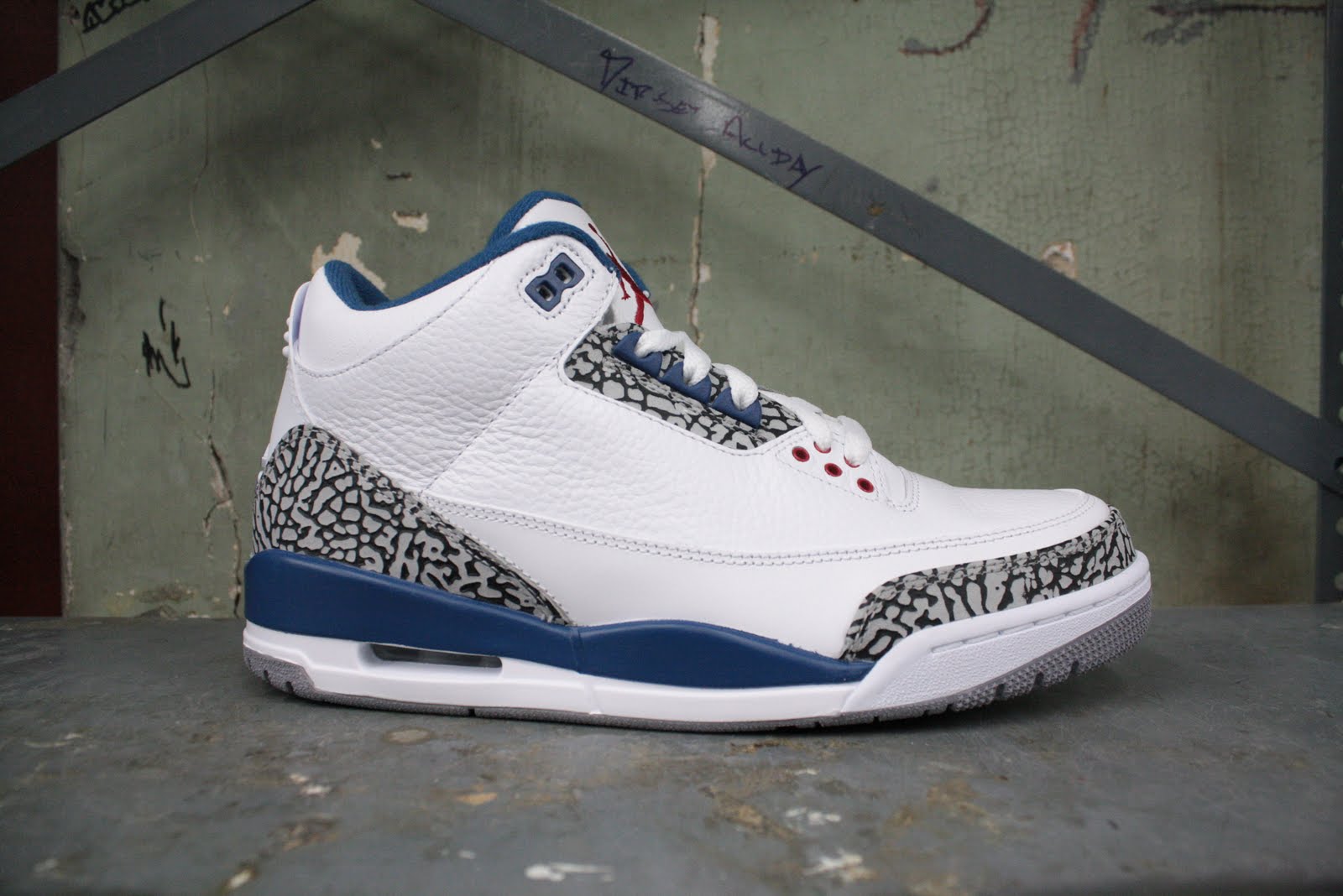 air forces high top womens