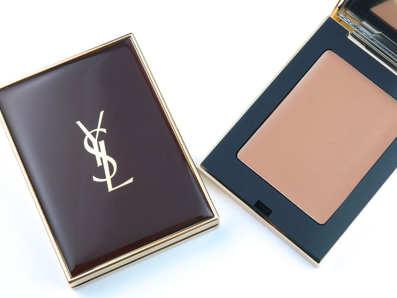 YSL Yves Saint Laurent Sun-Kissed Blur Perfector Healthy Glow Balm-Powder: Review and Swatches