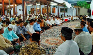 Tahlilan Menurut Pandangan Ibnu Taimiyah