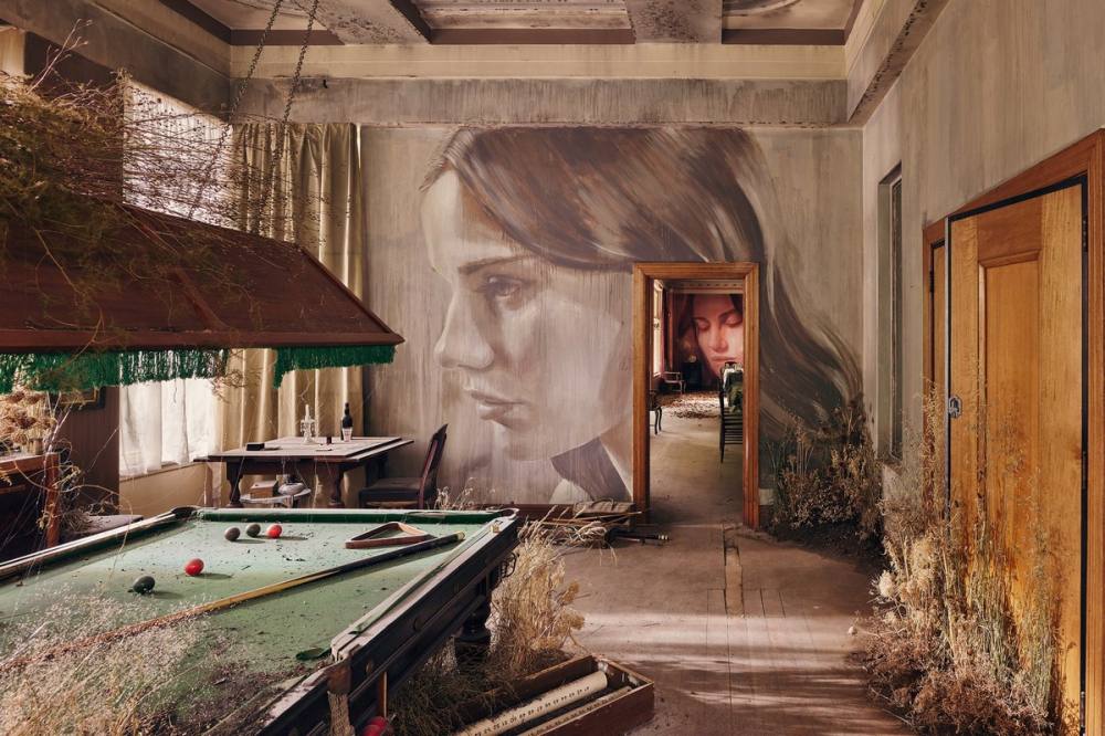 British Street Artist Turned an Old Abandoned House into an Art Object