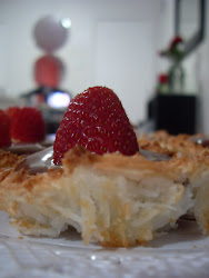 |Tartes de Coco com Chocolate e Morangos|