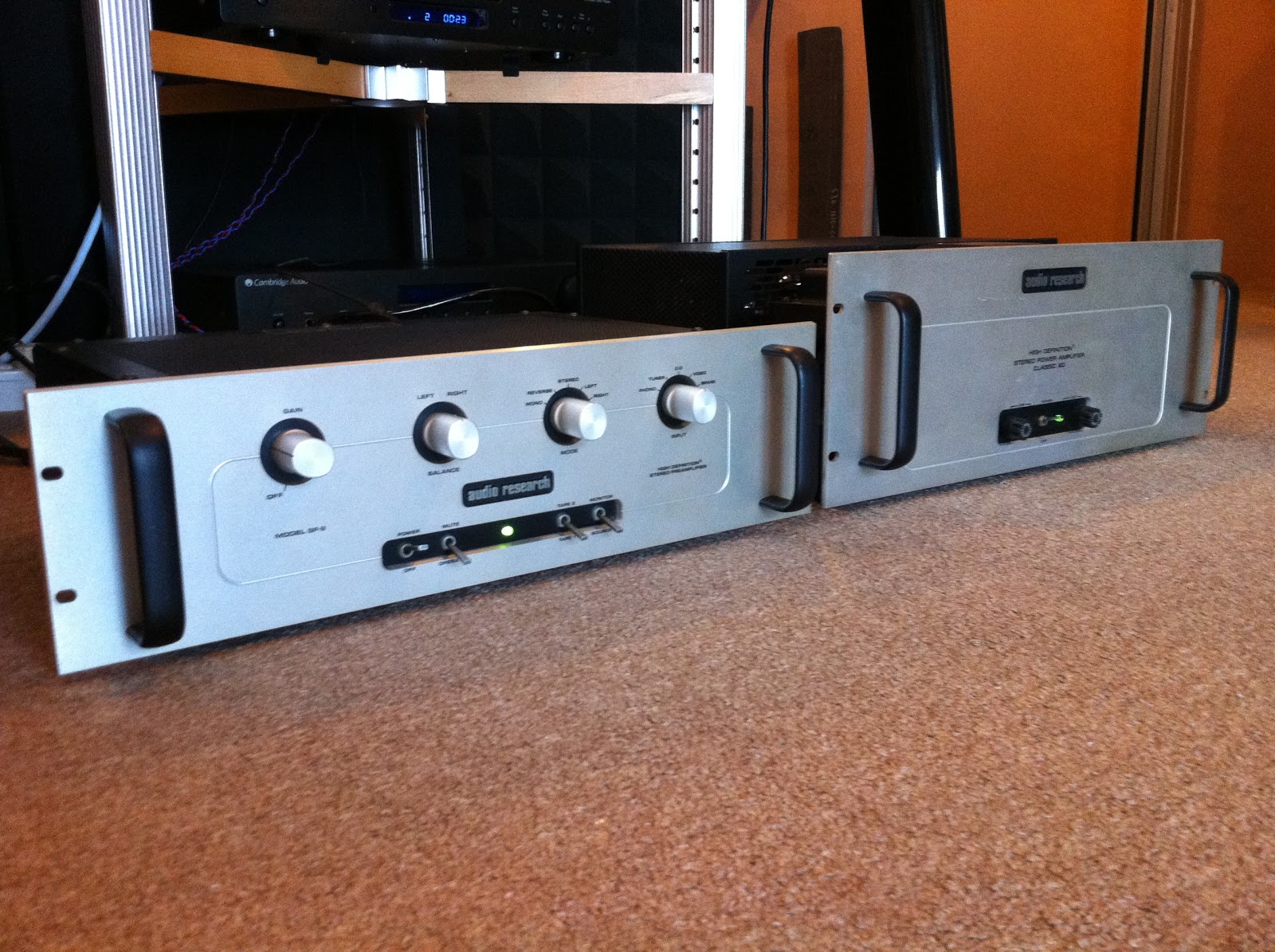 Maxx Audio Visual: Used Item: Audio Research SP9 mkII and Classic 60