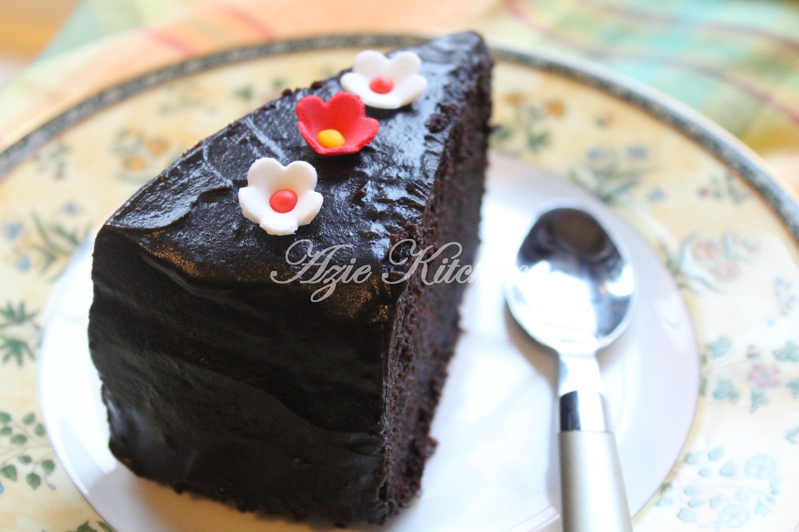 Kek Coklat Lembab Kukus "To Die For" - Azie Kitchen