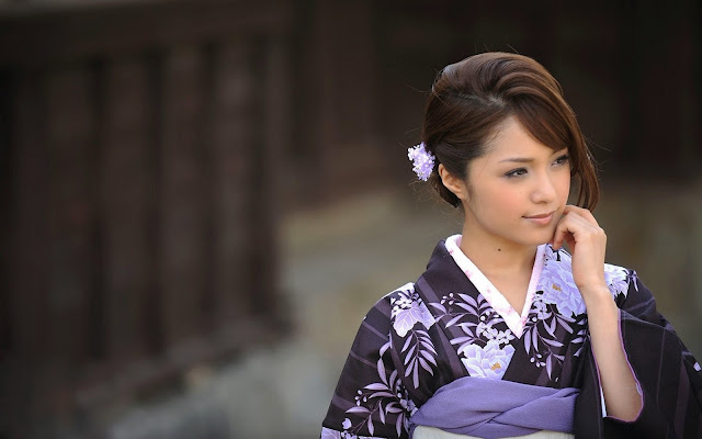 2676-Kimono Japanese Girl HD Wallpaperz