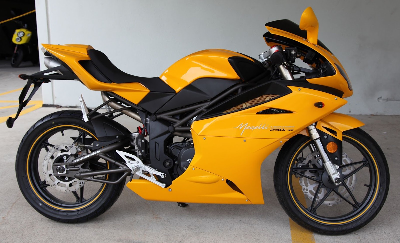 megelli 250r özellikleri