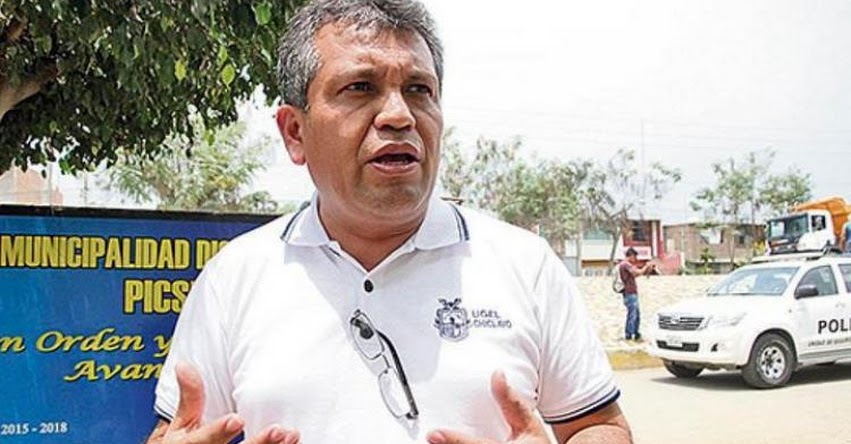 UGEL Chiclayo separa a docentes por apología al terrorismo y violación sexual UGEL Chiclayo separa a docentes por apología al terrorismo y violación sexual