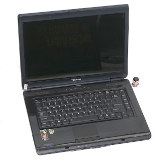 Laptop Toshiba Satellite L305D Second