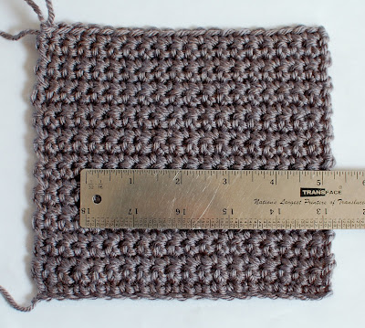 What Is Gauge? | www.petalstopicots.com | #crochet