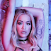 Vai ter Charli XCX, Bebe Rexha e mais uma cantora misteriosa no novo single da Rita Ora, "Girls"