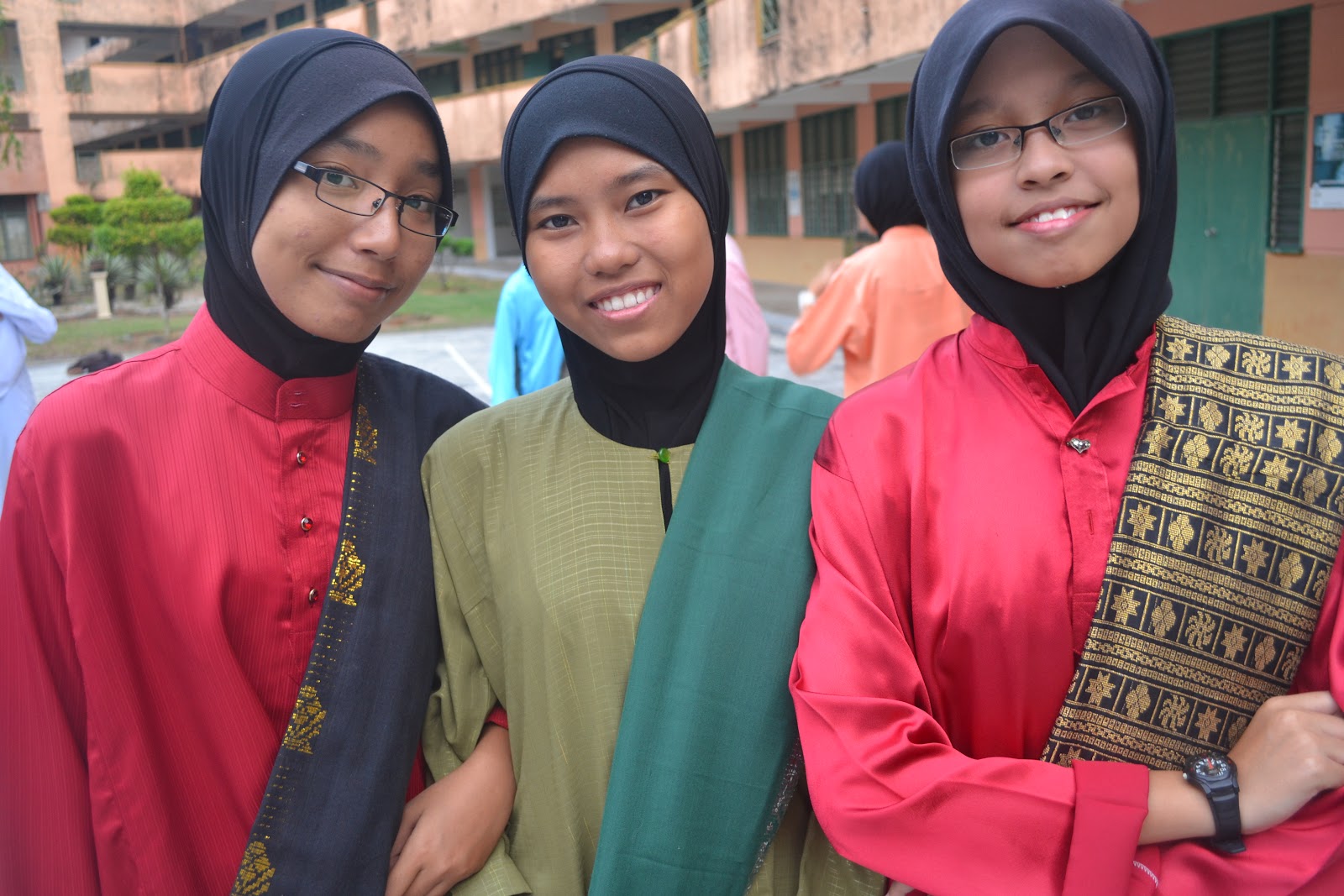 Contoh Biodata Narasumber - Wall PPX