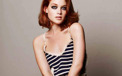 Jane Levy HD Wallpaper