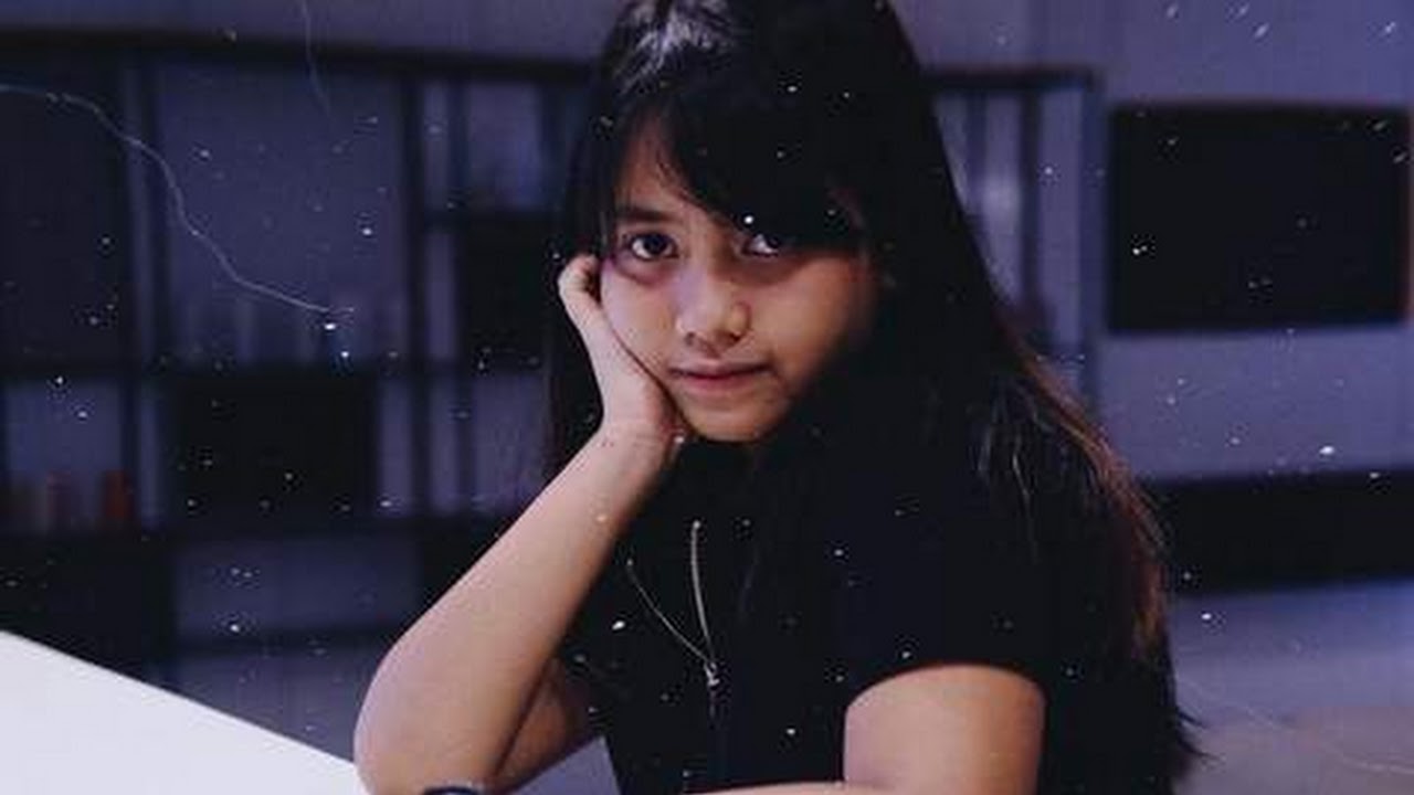 Lirik Lagu Christopher Heartbeat Feat Hanin Dhiya Lirik Lagu Dunia