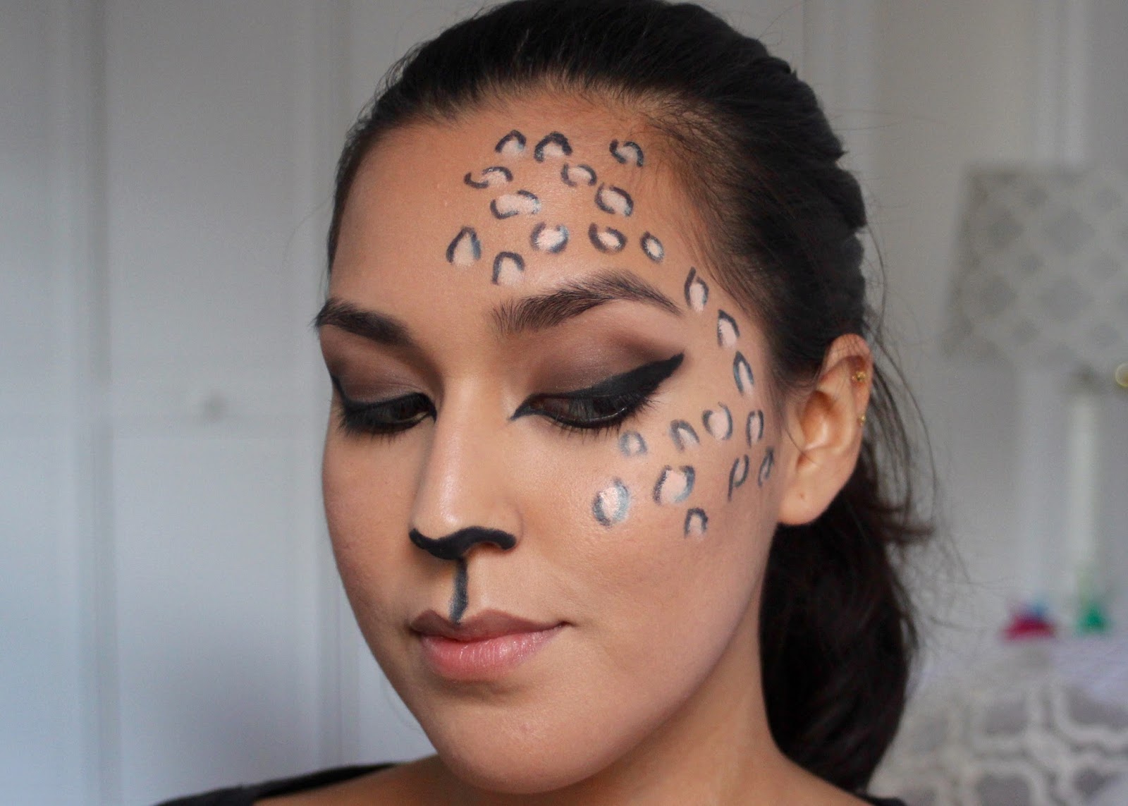 Pretty Leopard Makeup Tutorial for Halloween - Domesticated Me