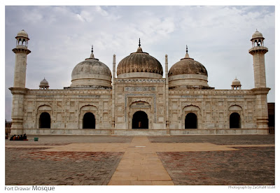 keindahan senibina masjid