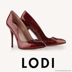 Queen Letizia wore Lodi Pumps