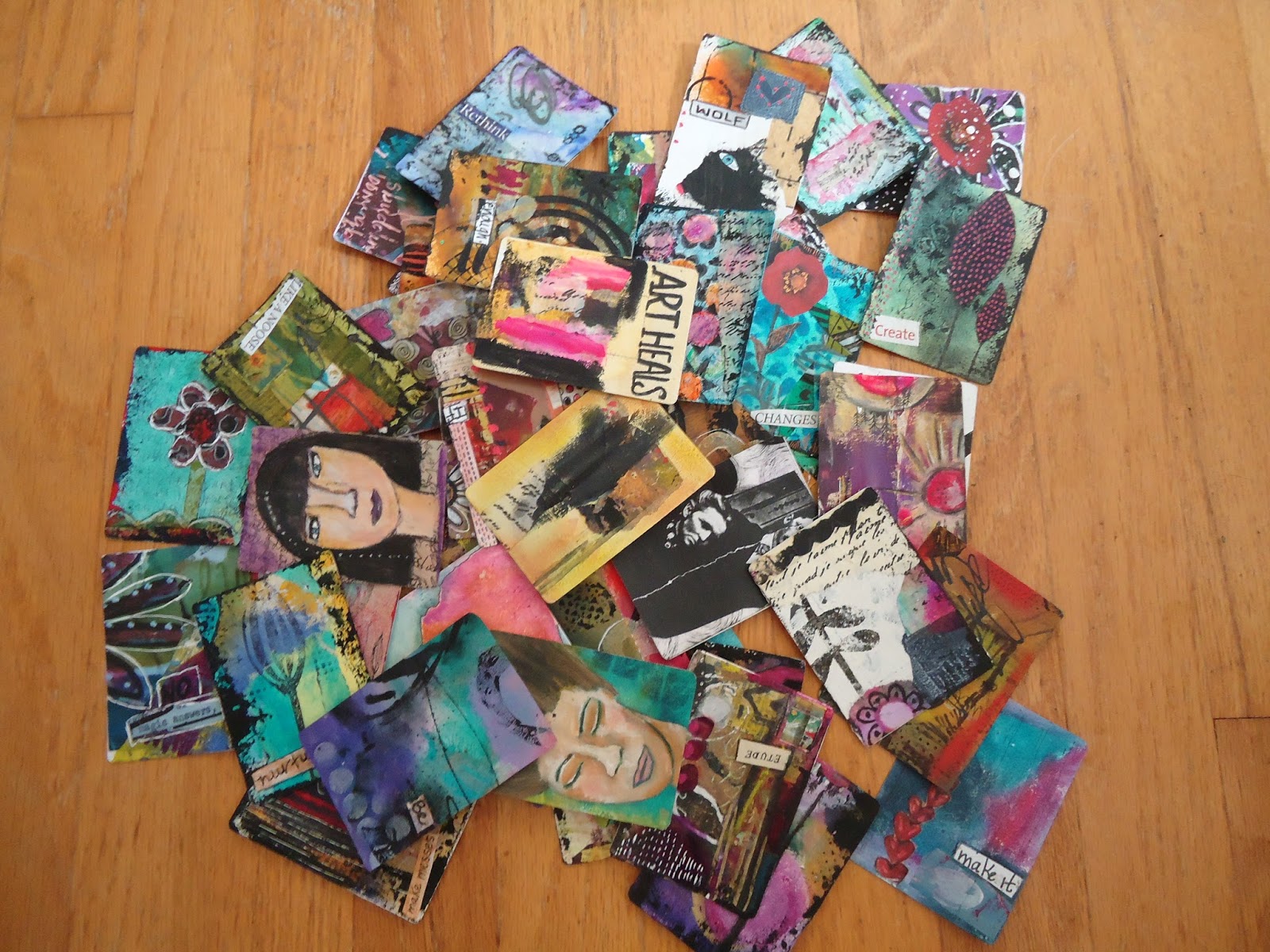 Jogatheringwild: A Pile of Cards
