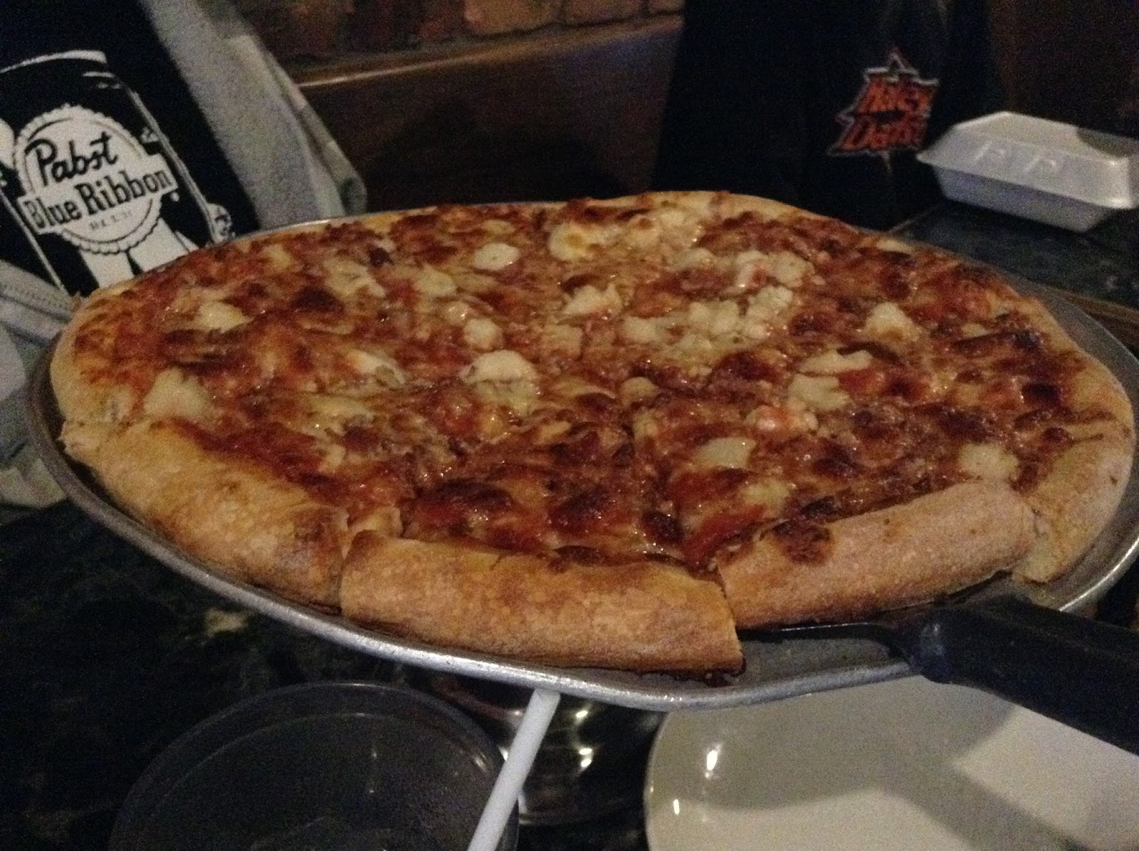 FoodPornFriday Just what is Windsor Style Pizza? Big Dude Likes Food