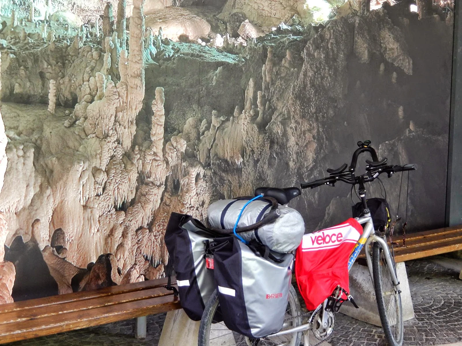 cycling marche frasassi caves ancona