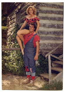 Slice of Cheesecake: Daisy Mae (and the Dogpatch gals) pictorial