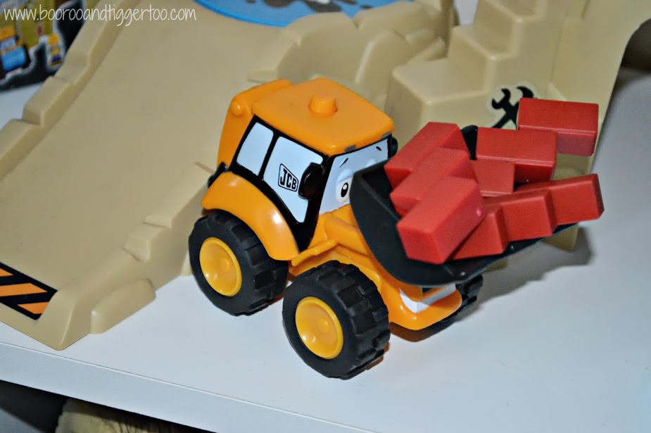 JCB On Site Charlie Crane Playset JCB On Site Charlie Crane Playset