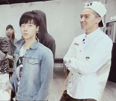 아이콘 무대에서 유독 시선강탈 쩌는 멤버 | 인스티즈