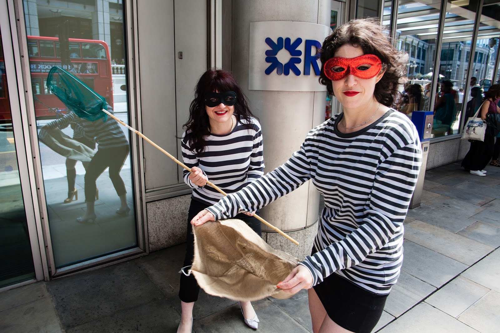 Tinsel Edwards Book Launch 'I don't like art' by Graham Crowley