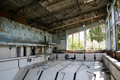 chernobyl205520pripyat20ghosttown20swimming20pool20211.jpg