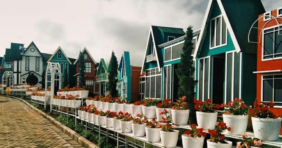 Objek Wisata Baru Flora Wisata San Terra Pujon Malang Tiket Masuk Dan Lokasi Wisata Oke