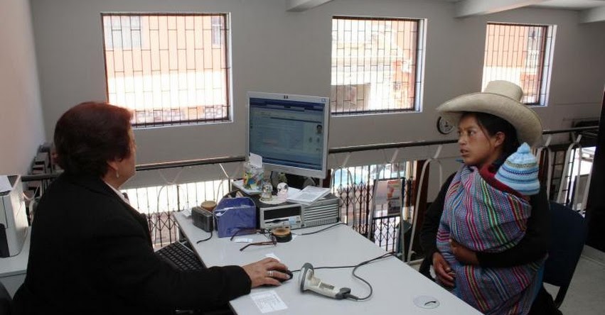 RENIEC: Habilitan en Cajamarca registro civil bilingüe en castellano y quechua - www.reniec.gob.pe RENIEC: Habilitan en Cajamarca registro civil bilingüe en castellano y quechua - www.reniec.gob.pe