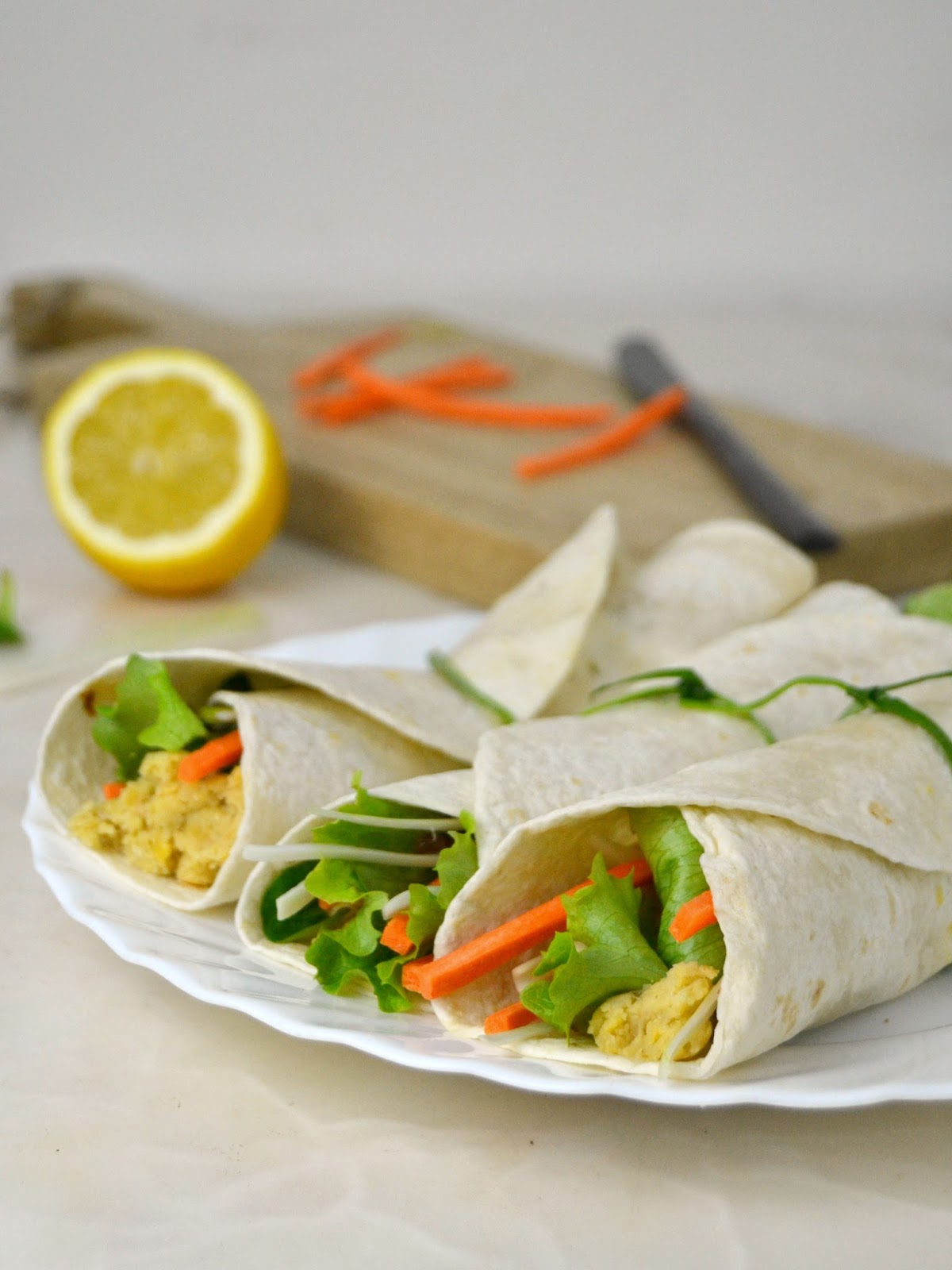 Wraps de hummus con verduras. Receta sana Cuuking! Recetas de cocina