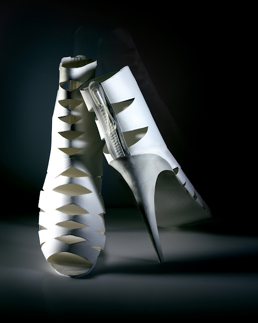 Nhim Papercutting art, paper fashion