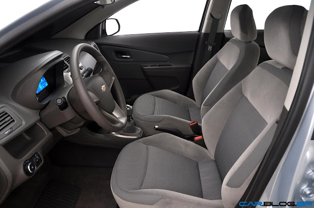 Chevrolet Cobalt LTZ 2013 - interior