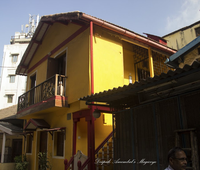 Mumbai Daily: Standing tall