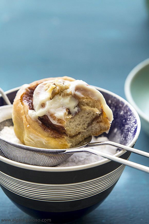 El gato goloso: Cinnamon Rolls caseros, listos para el desayuno