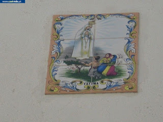 Azulejos e Placas de Pedra de Castelo de Vide, Portugal (Tiles) Azulejos e Placas de Pedra de Castelo de Vide, Portugal (Tiles)