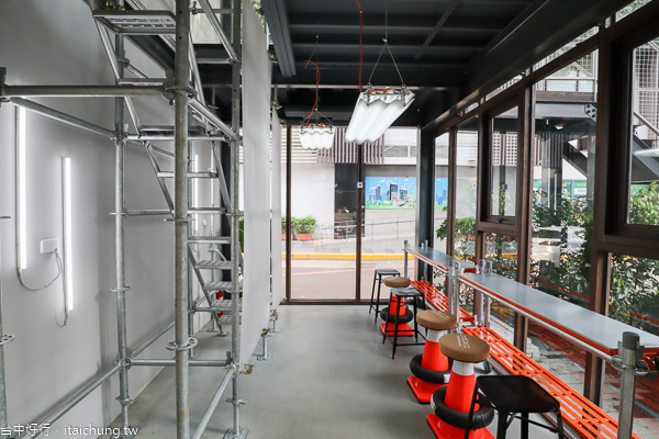 台中西區工家美術館結合工地文化和藝術展覽,還能享用工家便當 台中西區工家美術館結合工地文化和藝術展覽,還能享用工家便當